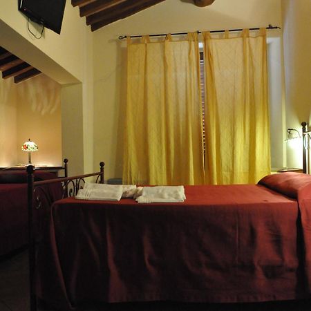 Bed & Breakfast ชูเวเรโต ห้อง รูปภาพ
